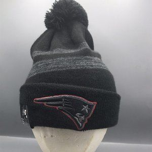 New England Patriots New Era Men's Black & Red Pom Knit Hat Beanie Cap Toboggan